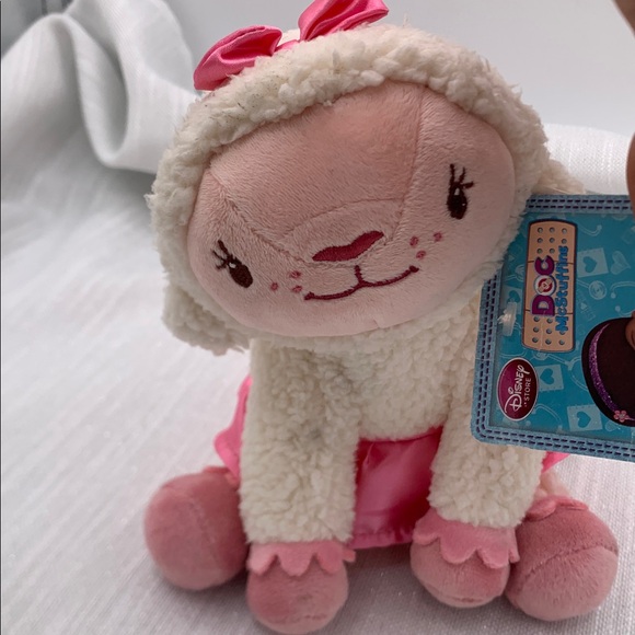 Disney Store Doc Mcstuffins Lambie Plush Doll AND Book NWT - Picture 9 of 16